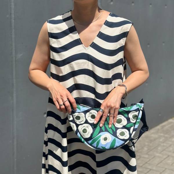 こんなに種類あったの！？【ユニクロ】どのスタイルにも合わせやすい♡「ラウンドバッグ」