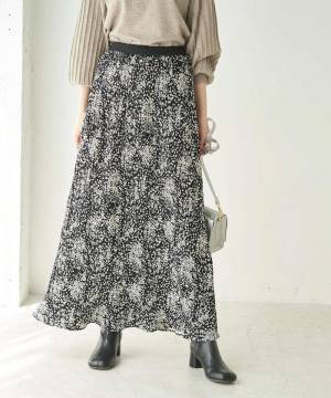 こりゃ、やられました♡【ROPÉ PICNIC】デザインに惹かれる！「プリーツスカート」