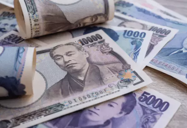 ”ママ友旅行”を欠席したら…私「請求が全部こっちに来てるんですけど…」ママ友「あら」⇒次の瞬間【ママ友が放った言葉】に…私「え？」