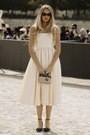 セレブたちがお手本！ “秒で映える”サマーワンピースルック【ストリートスナップ】