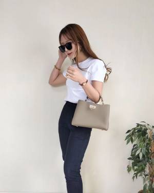 何枚あってもいいかも♡【ユニクロ】夏に欠かせない「無地Tシャツ」をチェック！