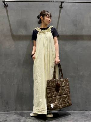 ＜夏は爽やかに決めたい！＞太陽の下で映える♡【涼しげ白ワンピ】