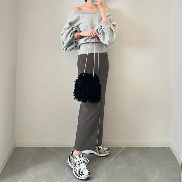 オシャレさんも『お気に入り』って！【GU】穿くだけで今っぽ♡「高見えスカート」