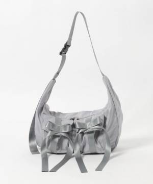 今季は、この組み合わせがアツい！【リボン × シルバー】が可愛い♡「最旬バッグ」