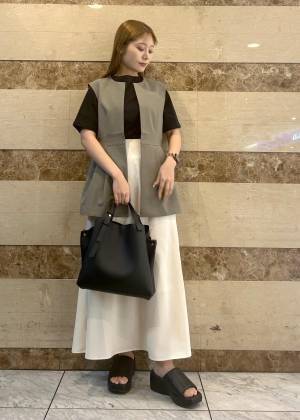 こりゃ、大活躍の予感！【ROPÉ PICNIC】普段使いもオケージョンも◎「優秀ジレ」