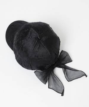 どこから見ても可愛い♡ 大人も取り入れやすい【リボンキャップ】って？