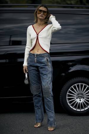 クロエ・ルカローのスナップ特集【今、気になるファッションアイコン Vol.33】