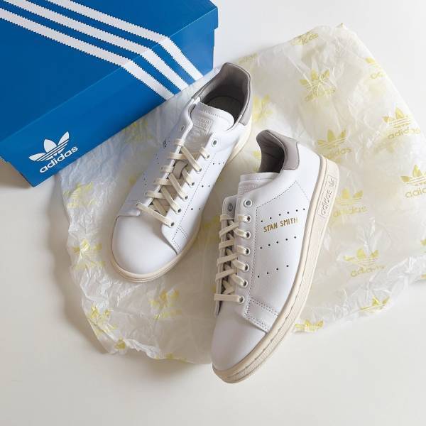 ＜人気ブランドで厳選！＞ 大人カジュアルが叶う♡【白スニーカー】