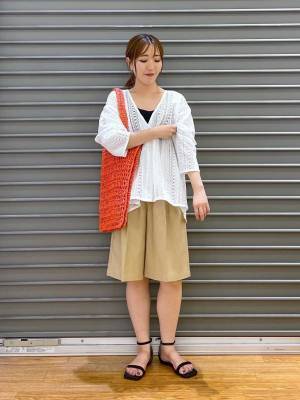 【ビタミンカラー】を差し色に！ 取り入れやすい「おすすめバッグ」は？