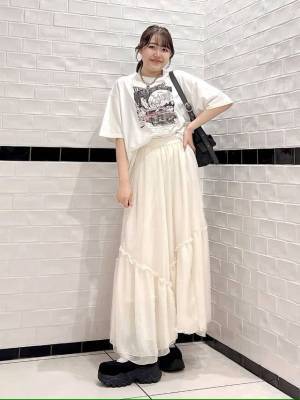 ＜1枚は持っておきたい！＞ 古着っぽ可愛い♡【ロックTシャツ】