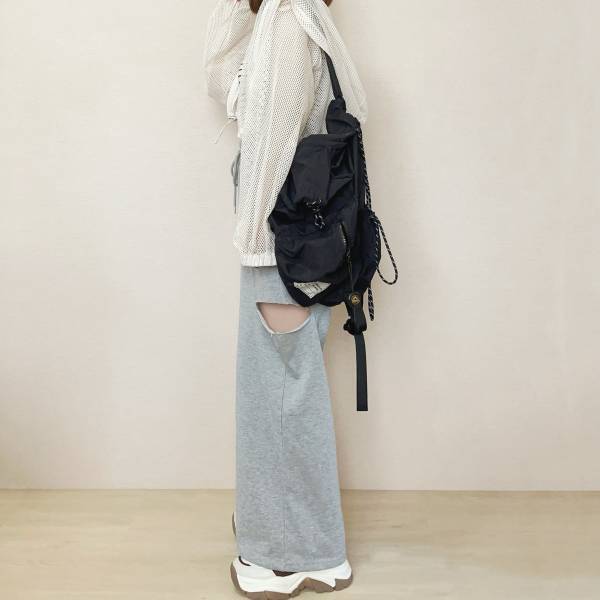 こんなのあったの？【しまむら】楽ちんおしゃれが叶う「カッティングパンツ」