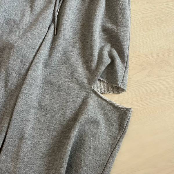 こんなのあったの？【しまむら】楽ちんおしゃれが叶う「カッティングパンツ」