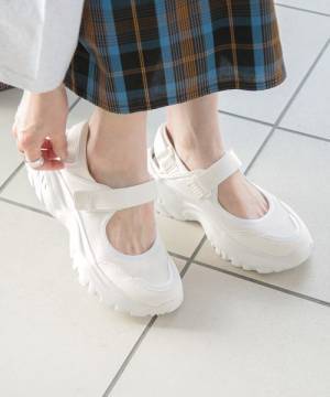 この夏手に入れたい！ 楽ちん & 可愛い♡【スニーカーサンダル】