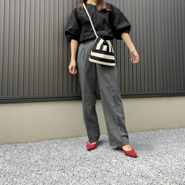 SNSでバズってる！？【ZOZO】パールチェーンが可愛い♡「ミニバッグ」