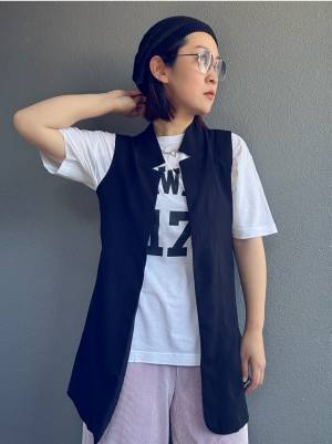 コーデのアクセントに！【SHEIN】薄手ベストが夏にぴったり！