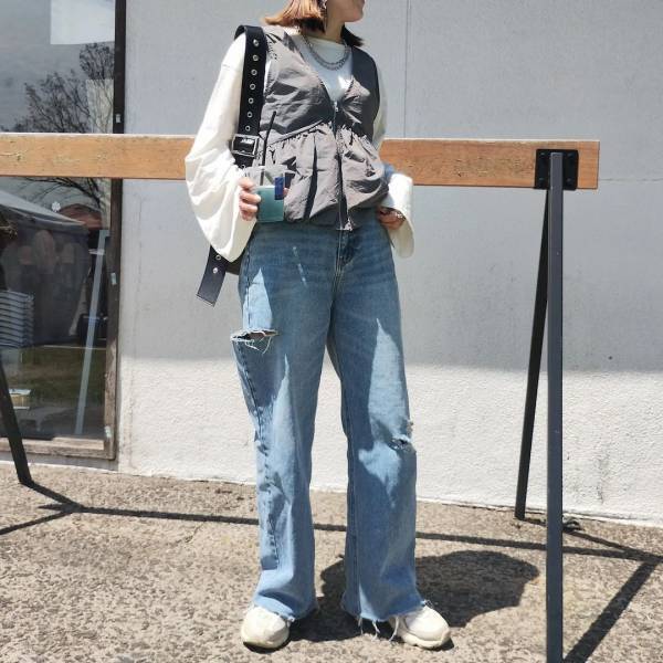 こりゃ、めっちゃ使える♡【しまむら】着回し力すごい！「ナイロンベスト」