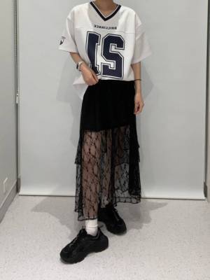 今季はあえて『甘め』が正解♡【FOREVER21】この夏取り入れたい！「レーススカート」