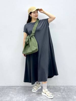 サラッとオシャレに体型カバー♡ 大人に推したい【ゆったりワンピ】