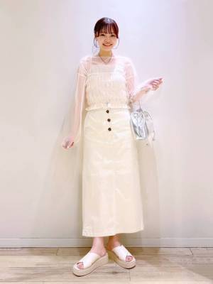 暑い日もイイ女♡ 夏こそ映える！【オールホワイトコーデ】