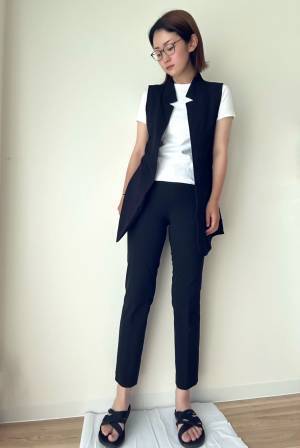 暑い季節に着やすい！【薄手ベスト】を使ったおすすめコーデ