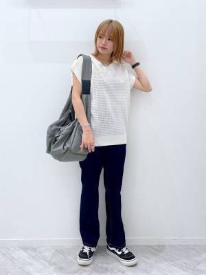 こりゃ、即買いかも♡【グローバルワーク】スタイルアップが叶う！「デニムフレアパンツ」