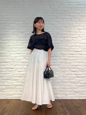 スッキリ見えする！【ロングスカート】の「お手本コーデ」って？