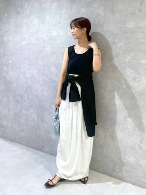 スッキリ見えする！【ロングスカート】の「お手本コーデ」って？