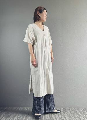 大人女子にピッタリ♡【しまむら】ネイビーの柄ボトムスコーデ