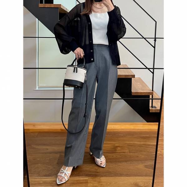 キーネックがポイント！ この夏欲しい【シアーカーディガン】って？