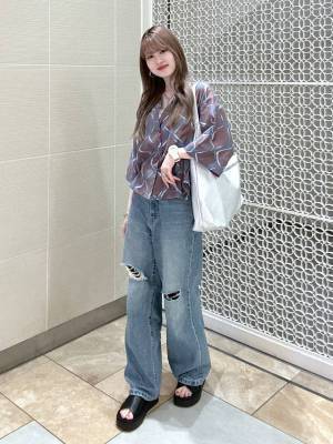 今買うなら？ 羽織りにもなる【シアーシャツ】が正解♡