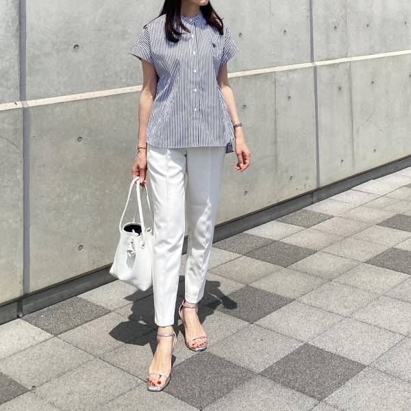 きれいめコーデにはやっぱこの色！【GU】爽やかさ溢れ出す「ホワイトパンツ」