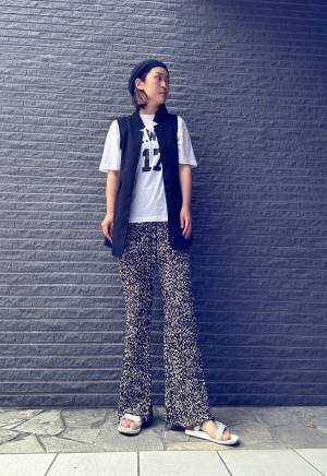 驚きの550円っっ！【しまむら】大人女子におすすめ「レオパ柄パンツ」