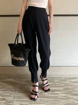 破格すぎて驚いた！【楽天】で買える「超スタイルアップ神パンツ」