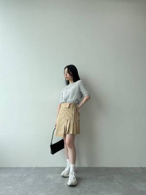 これは優秀だわ！【ALAND】1着で2通りの着こなし♡「ラッププリーツミニスカート」