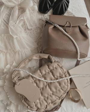 投入するだけでコーデ完成♡【しまむら】イロチ買いしたい！「高見えバッグ」