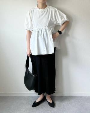 この夏、真似したい！ 周りから一目置かれそう♡【大人のモノトーンコーデ 】って？