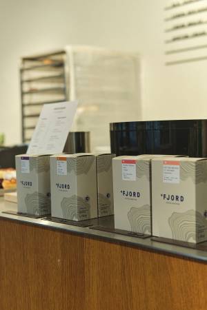 カフェとともにベルリンを知る−価値観を変えるドーナツ　Atelier Dough編