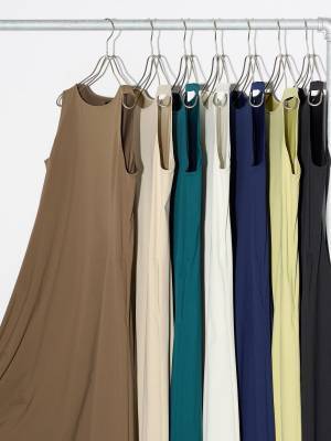 頼む！完売しないでッ！！【ユニクロ】1枚でコーデが決まる♡「大人ワンピ」