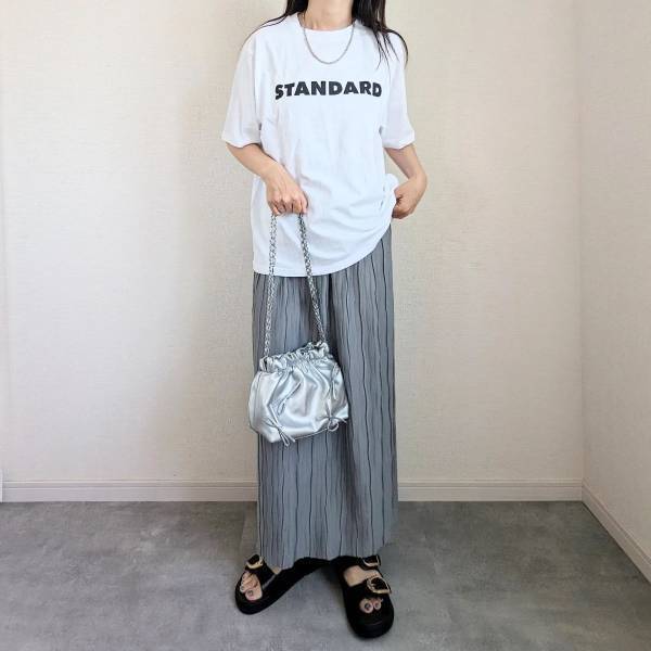 プチプラでおしゃれって最強♡【しまむら】今買うっきゃない！「高見えスカート」