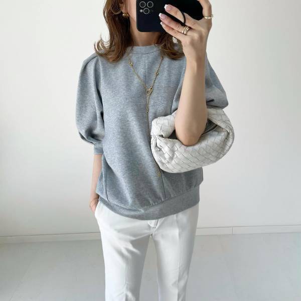 二の腕が気になる → 解決！【ぽわん袖】で上手にカバー♡「激かわトップス」