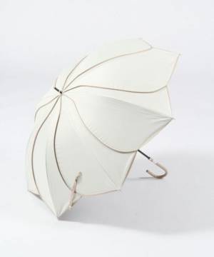 この夏の必需品！ デザインも機能も◎【最旬ファッション小物】