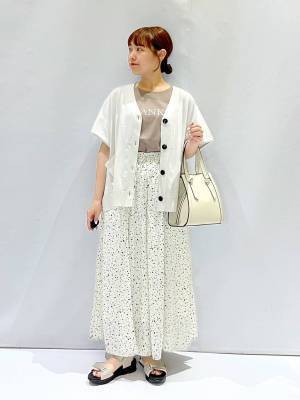 『毎年大好評』だって！！【グローバルワーク】“さらさら生地”で夏も快適♡「優秀パンツ」