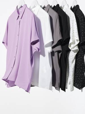 爽やかオーラ全開♡【ユニクロ】夏にぴったり！「涼しげブラウス」