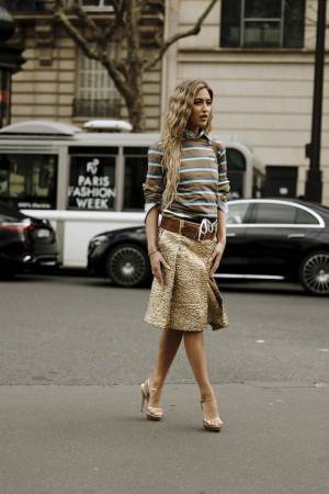 【ストリートスナップ】レトロでモダン！ ひとクセベーシック「マルチボーダー」に注目