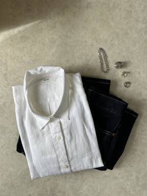 上級者感UP！【ユニクロ】大人コーデにぴったり！「リネンシャツ」