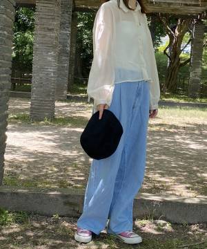 透け感が今っぽ！【しまむら】袖リボンがキュートな「シアーシャツ」コーデ