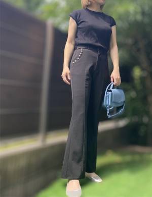 シワになりにくい！【Avail】「パール付フレアパンツ」着回しコーデ