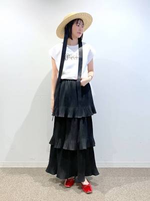 《24年注目カラー♡》【レッドアイテム】を使った「オシャ見えコーデ術」