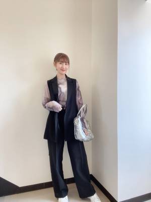 コーデのアクセントになる！【SHEIN】優秀ポイント満載の「シルバーバッグ」