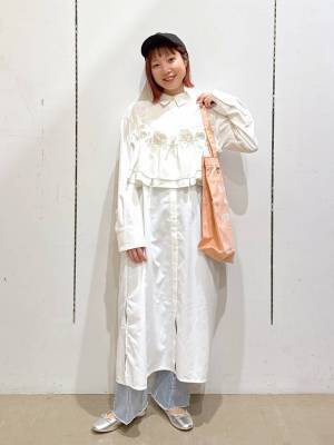 この夏、真似したい！ 「シャツワンピ」の【最旬コーデ術】とは？